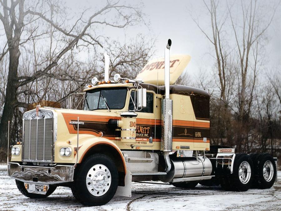  Kenworth W900 1961 года  (фото 3 из 4)